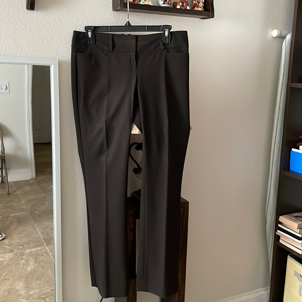 The limited drew Fit pants.